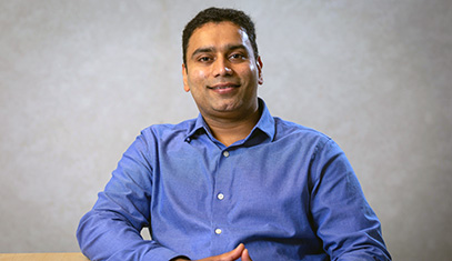 Kranthi Akula headshot